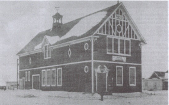 Historic town hall, captured in 1909.